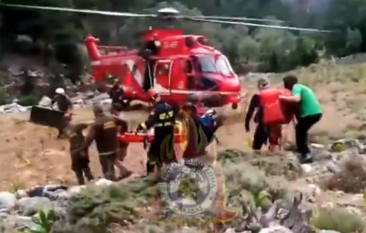 Τραυματισμός τουρίστριας στο Φαράγγι της Σαμαριάς &#8211; Βίντεο από την επιχείρηση διάδωσης