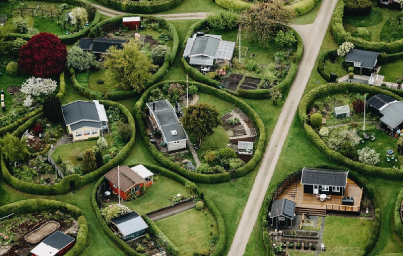 Η γειτονιά στη Δανία που μοιάζει να φτιάχτηκε με διαβήτη