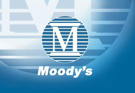 Νέο «χαστούκι με υποβάθμιση πέντε ελληνικών τραπεζών από τη Moody&#8217;s