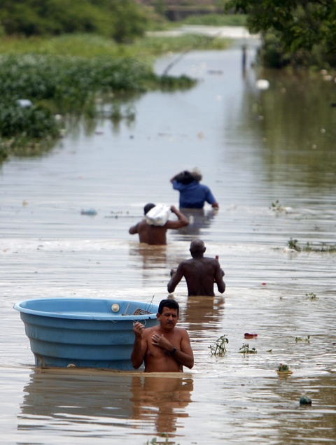 «Φονικές πλημμύρες» στη Βραζιλία