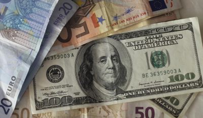 Ανησυχίες Κομισιόν για την αλματώδη άνοδο του ευρώ