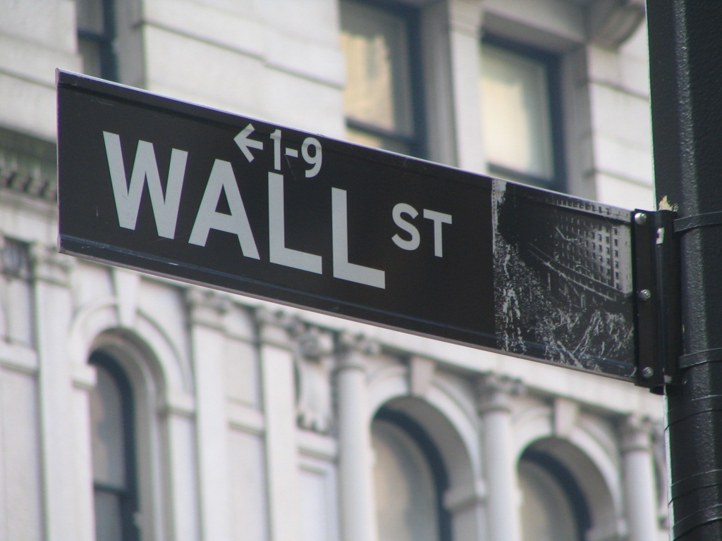 Εορταστικό κλίμα στη Wall Street