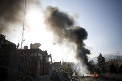 Τουλάχιστον 6 νεκροί από επίθεση αυτοκτονίας στην Καμπούλ