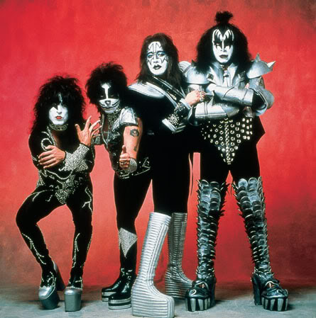 «Μαθήματα» μουσικής από τους Kiss