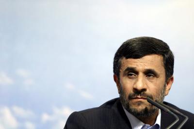 Στο Κατάρ ο Αχμαντινετζάντ