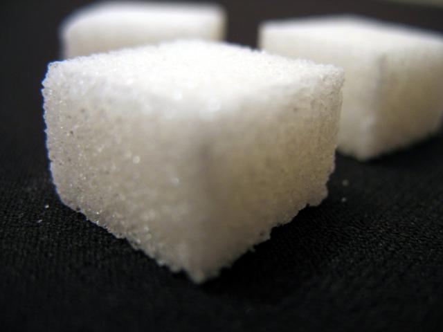 Τρία πράγματα που θα σας συμβούν αν κόψετε τη ζάχαρη