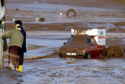 Έξι νεκροί από πλημμύρες στην Τουρκία