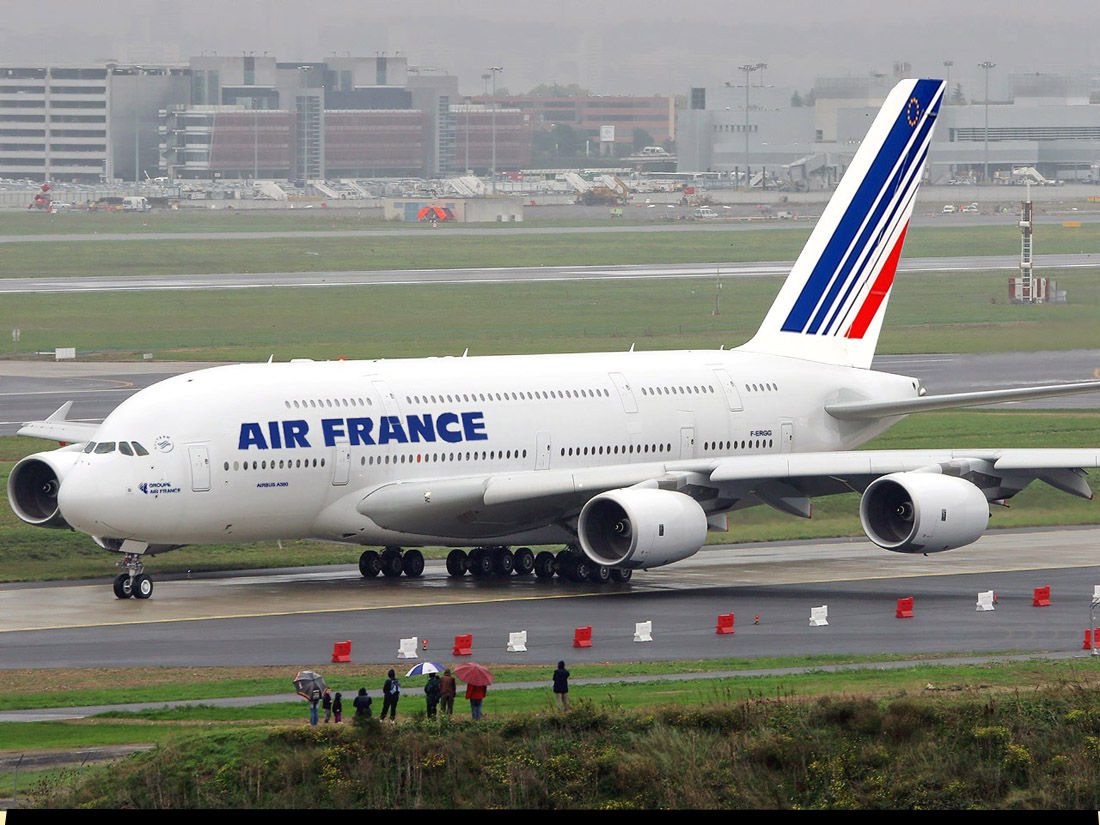 Έκτακτη προσγείωση στην Κένυα για αεροπλάνο της Air France