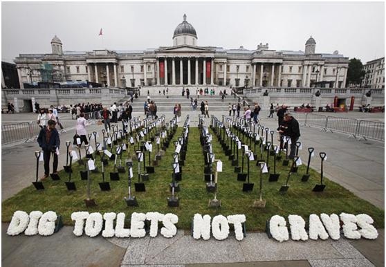«Σκάψτε τουαλέτες όχι τάφους»