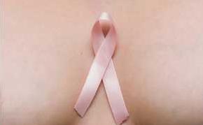 «Τράπεζα» με περούκες για γυναίκες με καρκίνο του μαστού