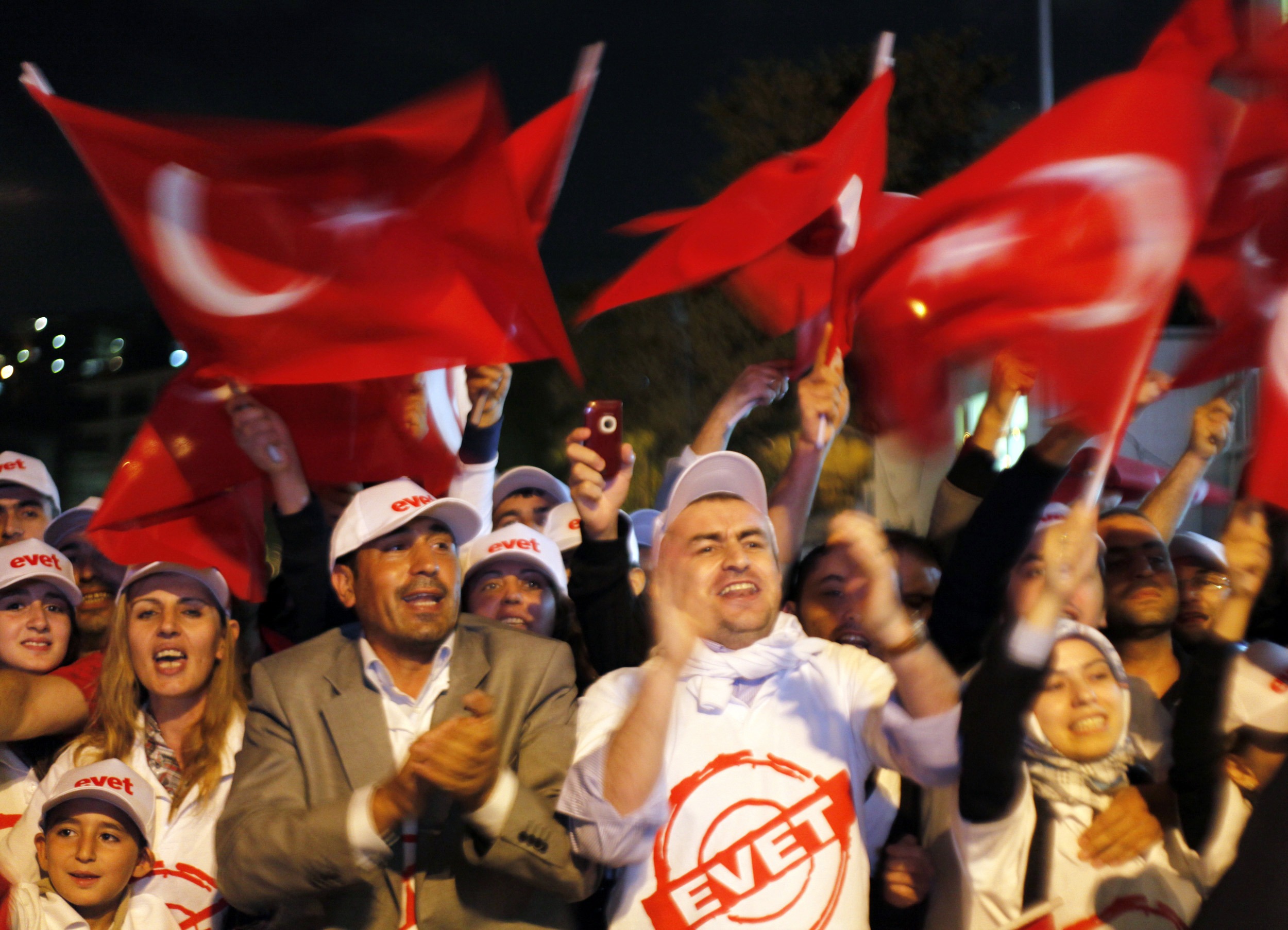 Μαζική διαδήλωση στην Τουρκία