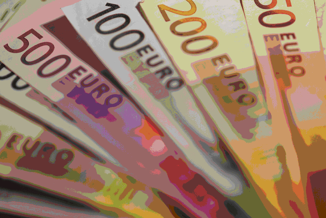Αντλήθηκαν 1.137 εκατ. ευρώ στη δημοπρασία