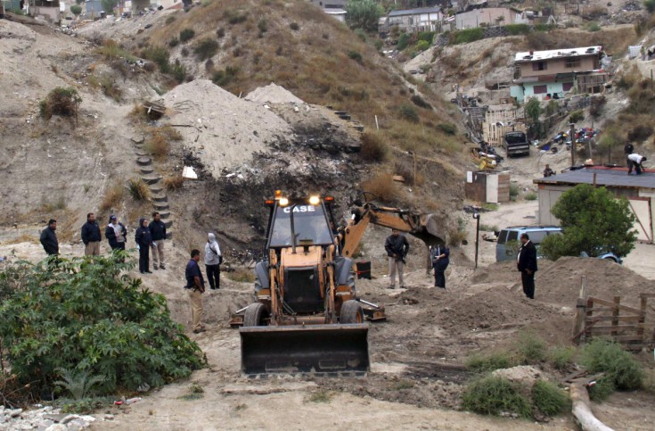 Εκταφή 117 σορών από ομαδικό τάφο στο Μεξικό