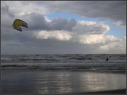 Περιπέτεια για δύο χειριστές kite surf