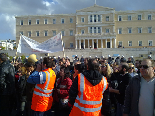 Αποχή από τις εκλογικές εργασίες