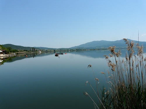 Αποζημίωση αγροτών για την προστασία της λίμνης Κορώνεια