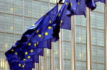 Έτοιμη να προσφέρει περαιτέρω οικονομική ενίσχυση στην Ουκρανία η ΕΕ
