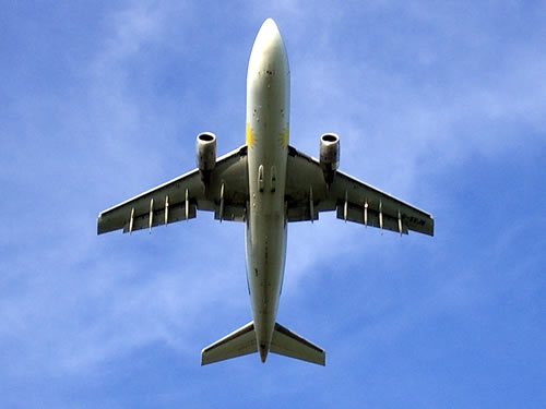 Αναγκαστική προσγείωση αεροσκάφους στη Βουλγαρία λόγω απειλής για βόμβα