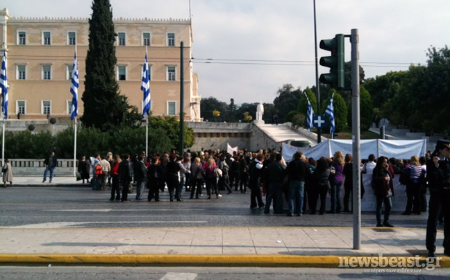 Σε δύο ώρες οι Έλληνες διαμαρτύρονται… αλά ισπανικά