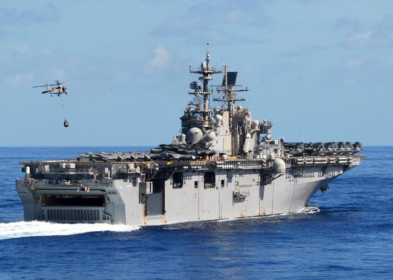 Αμερικανικό σκάφος σπεύδει προς τη «σωτηρία» της Αϊτής