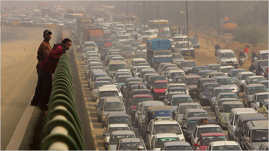 H Ινδία επενδύει στις «πράσινες» μεταφορές