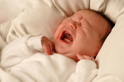 Πώς να αντιμετωπίσετε το νυχτερινό κλάμα του μωρού;