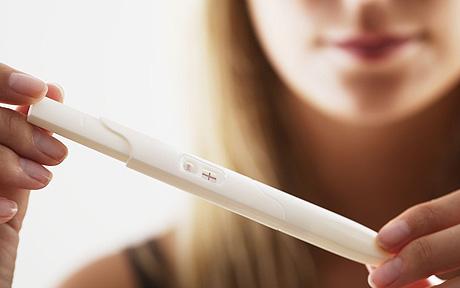 Θετικό τεστ εγκυμοσύνης έσωσε τη ζωή ενός άντρα