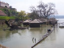 Ζημιές 1,7 δισ. ευρώ από τις πλημμύρες στη Σερβία