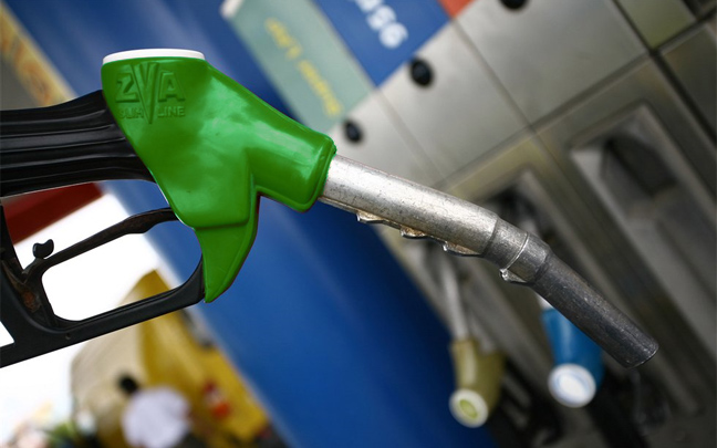 Αυξημένη 3,7 λεπτά το λίτρο η βενζίνη με τον νέο ΦΠΑ