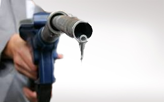 «Ο κόσμος ζητάει να βάλει βενζίνη βερεσέ»