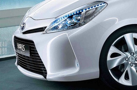 Τα νέα υβριδικά Yaris Concept και Prius+ στη Γενεύη!