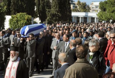 Είπαν το τελευταίο αντίο στο Μιλτιάδη Έβερτ