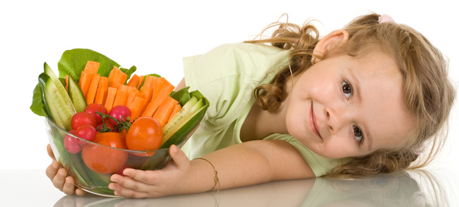 Δωροδοκία… η λύση για να φάει λαχανικά!