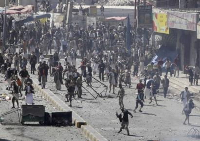 Άνοιξαν πυρ κατά των διαδηλωτών στην Υεμένη
