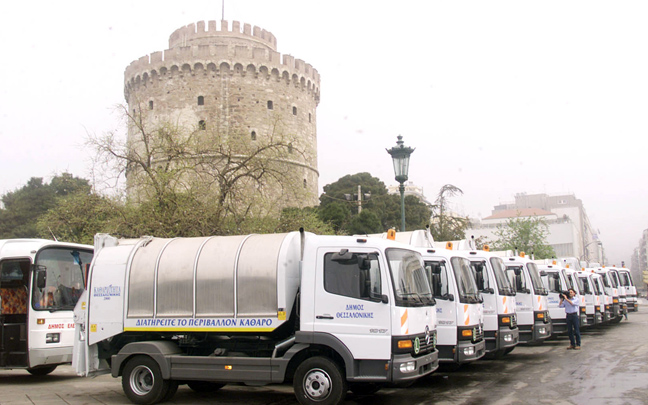 Δωρεά απορριμματοφόρων στη Θεσσαλονίκη