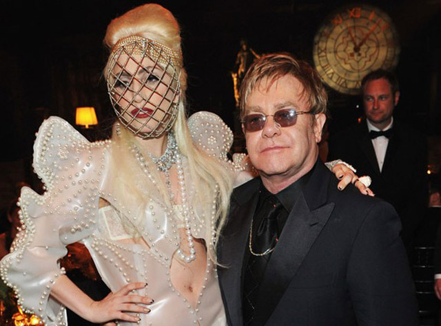 Κουμπαριά για Elton John και Lady Gaga