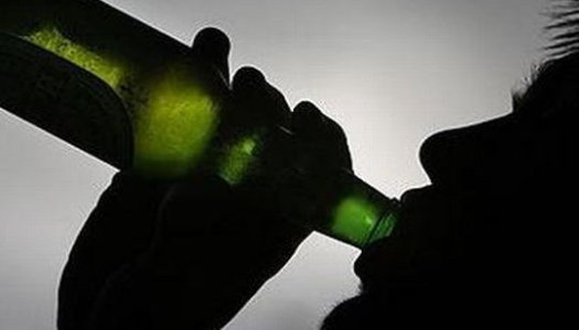 Το αλκοόλ ευθύνεται για πολλές μορφές καρκίνου