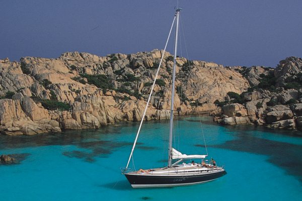 Θέλετε να αγοράσετε ένα κομμάτι ελληνικού νησιού;