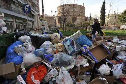 SOS για τα σκουπίδια στη Θεσσαλονίκη