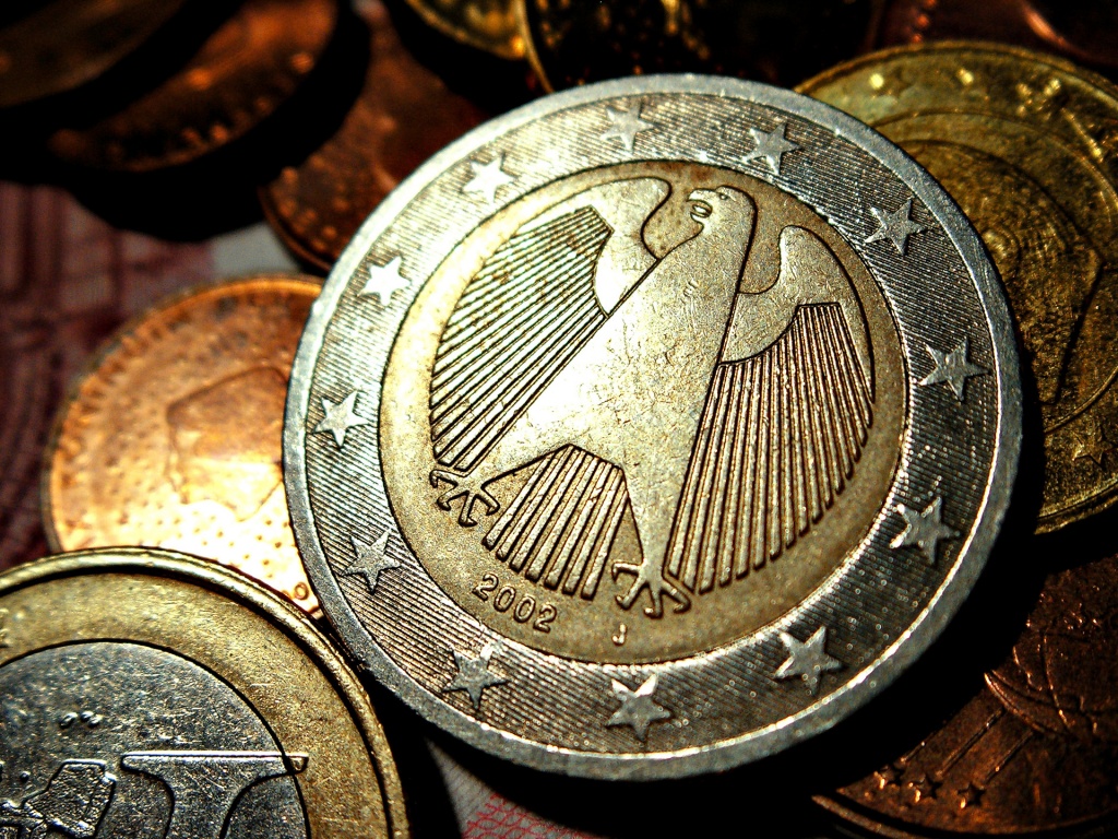 Χρηματοδοτεί την ελληνική οικονομία η ΕΤΕπ