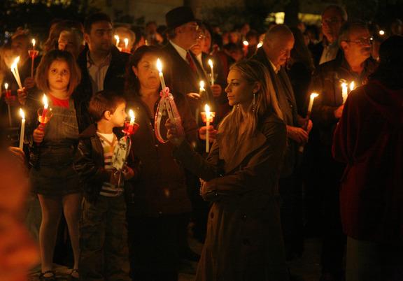 Γιατί Ορθόδοξοι και Καθολικοί γιορτάζουν το Πάσχα ξεχωριστά