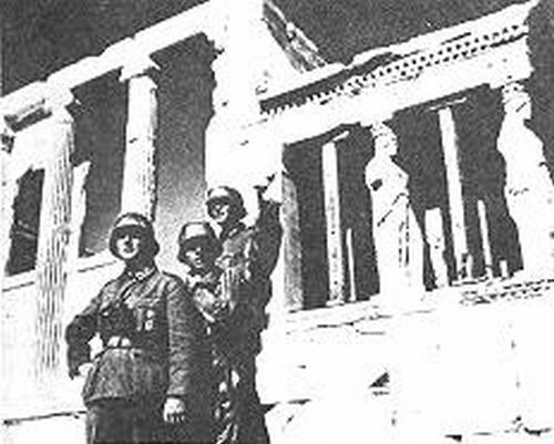 Σαν σήμερα το 1941 οι Γερμανοί εισέβαλαν στην Αθήνα nazi%204 Σαν σήμερα το 1941 οι Γερμανοί εισέβαλαν στην Αθήνα