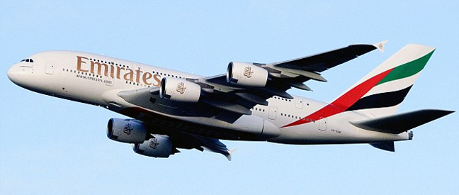 http://www.newsbeast.gr/files/1/2011/05/12/aeroskafos_astrapi2.jpg