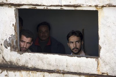 Κρυμμένοι λαθρομετανάστες σε μπαγκαζιέρα φορτηγού