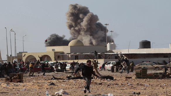 Αιματηρή επίθεση του ΝΑΤΟ στην έδρα της λιβυκής τηλεόρασης