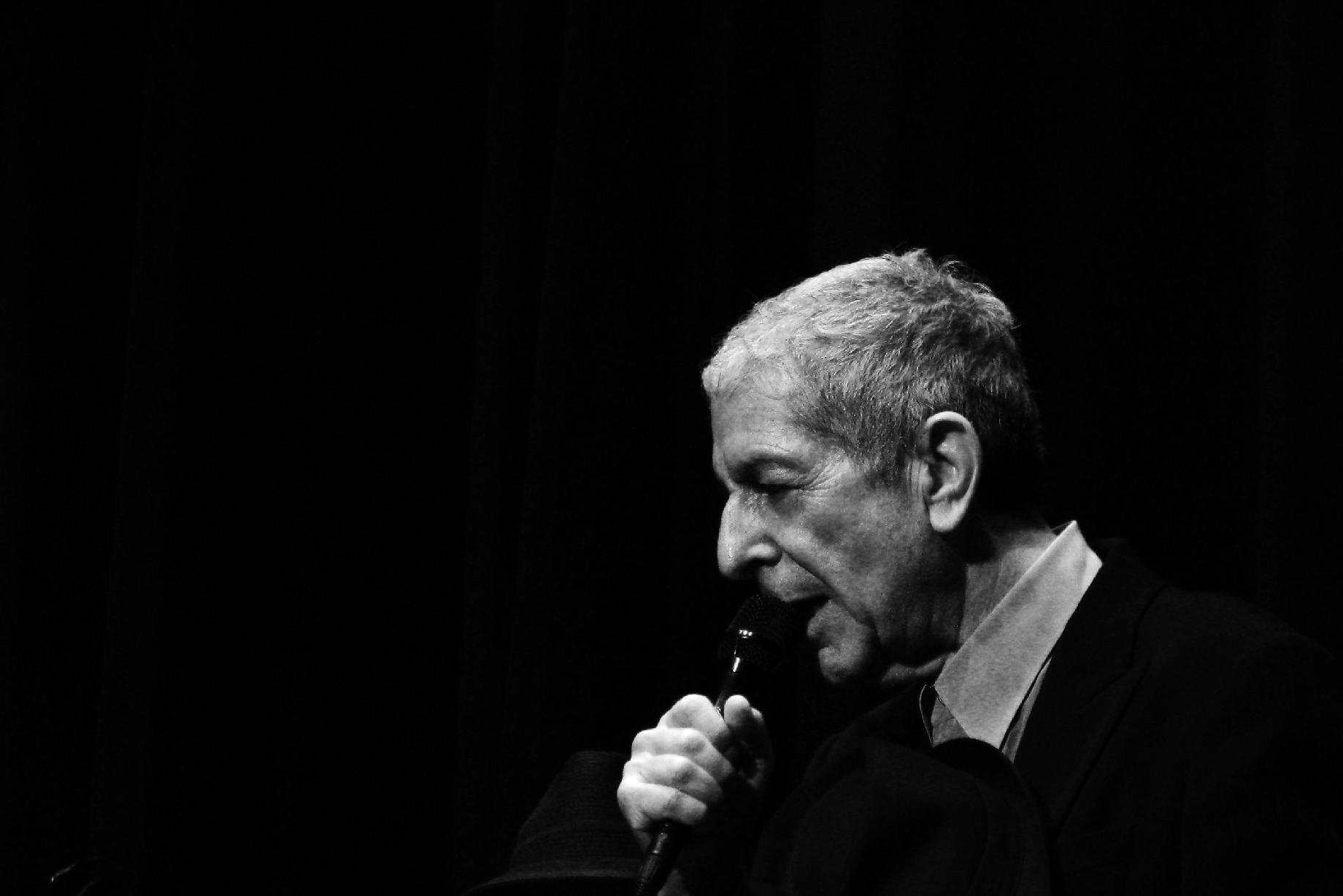 Βραβείο λογοτεχνίας στον Leonard Cohen