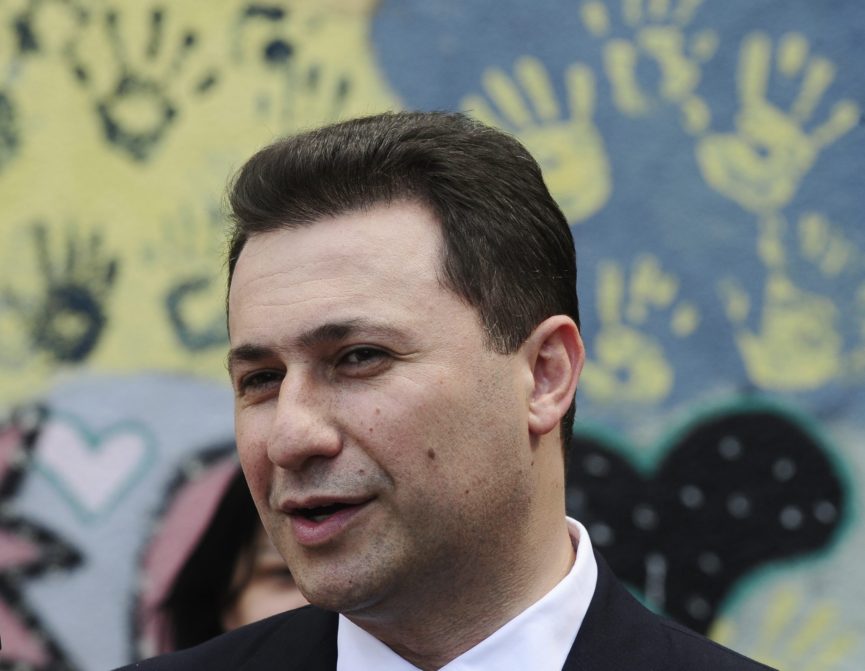Μεγάλο προβάδισμα Γκρούεφσκι στις βουλευτικές εκλογές των Σκοπίων