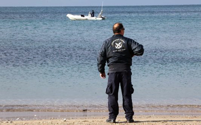 Βρέθηκε πτώμα άντρα στην παραλία στο Μάλεμε