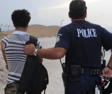 Σύλληψη παράνομων μεταναστών στα ελληνοαλβανικά σύνορα
