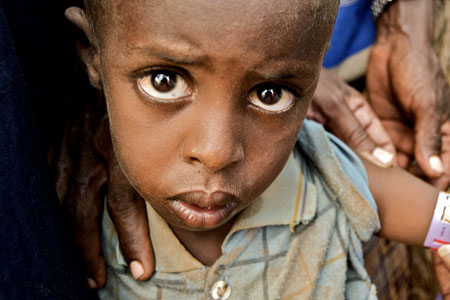 Κινδυνεύουν να πεθάνουν από την πείνα 500.000 παιδιά